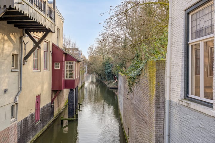 Foto 27 van Schilderstraat 17-C