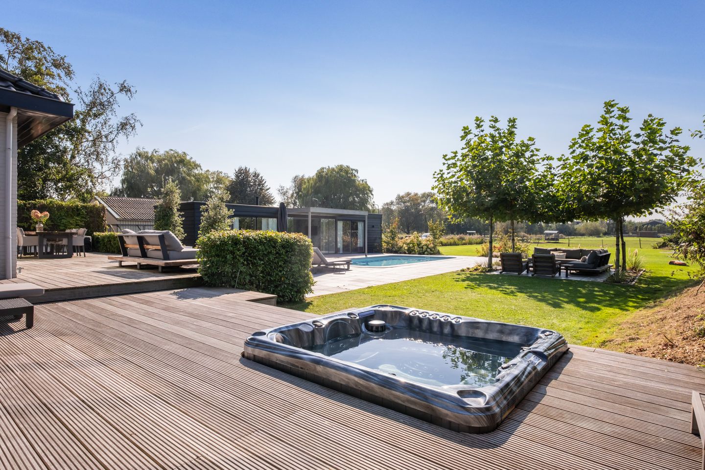 Foto 50 van Herenweg 2