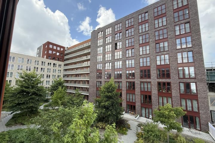 Photo 16 of Houthavenweg 25