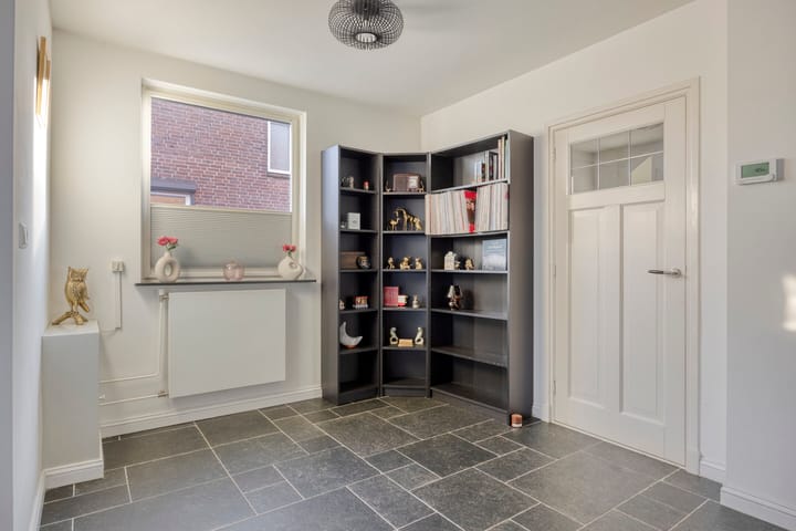 Photo 12 of Fabrieksstraat 42