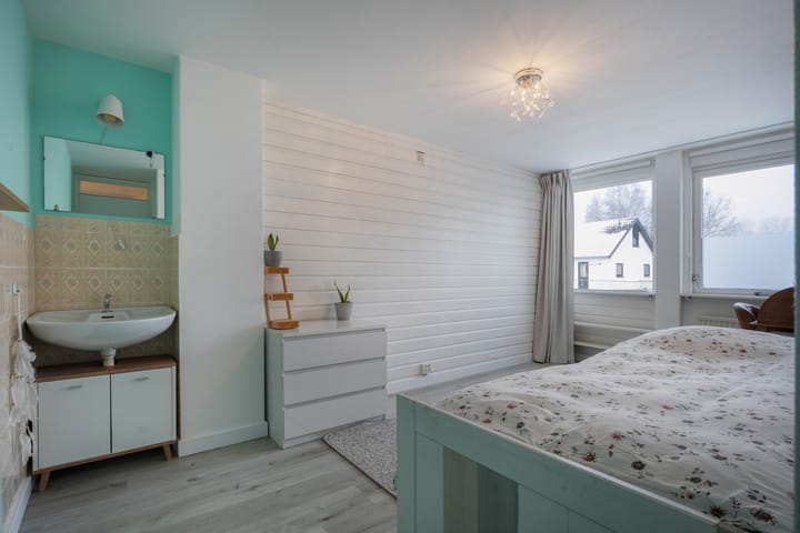 Foto 24 van Frederik Hendrikstraat 19