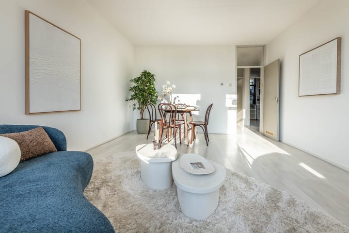 Foto 12 van Meeuwenlaan 65-1