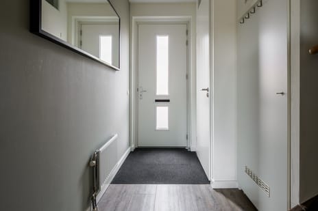 Rozenbottel 2 secondary image