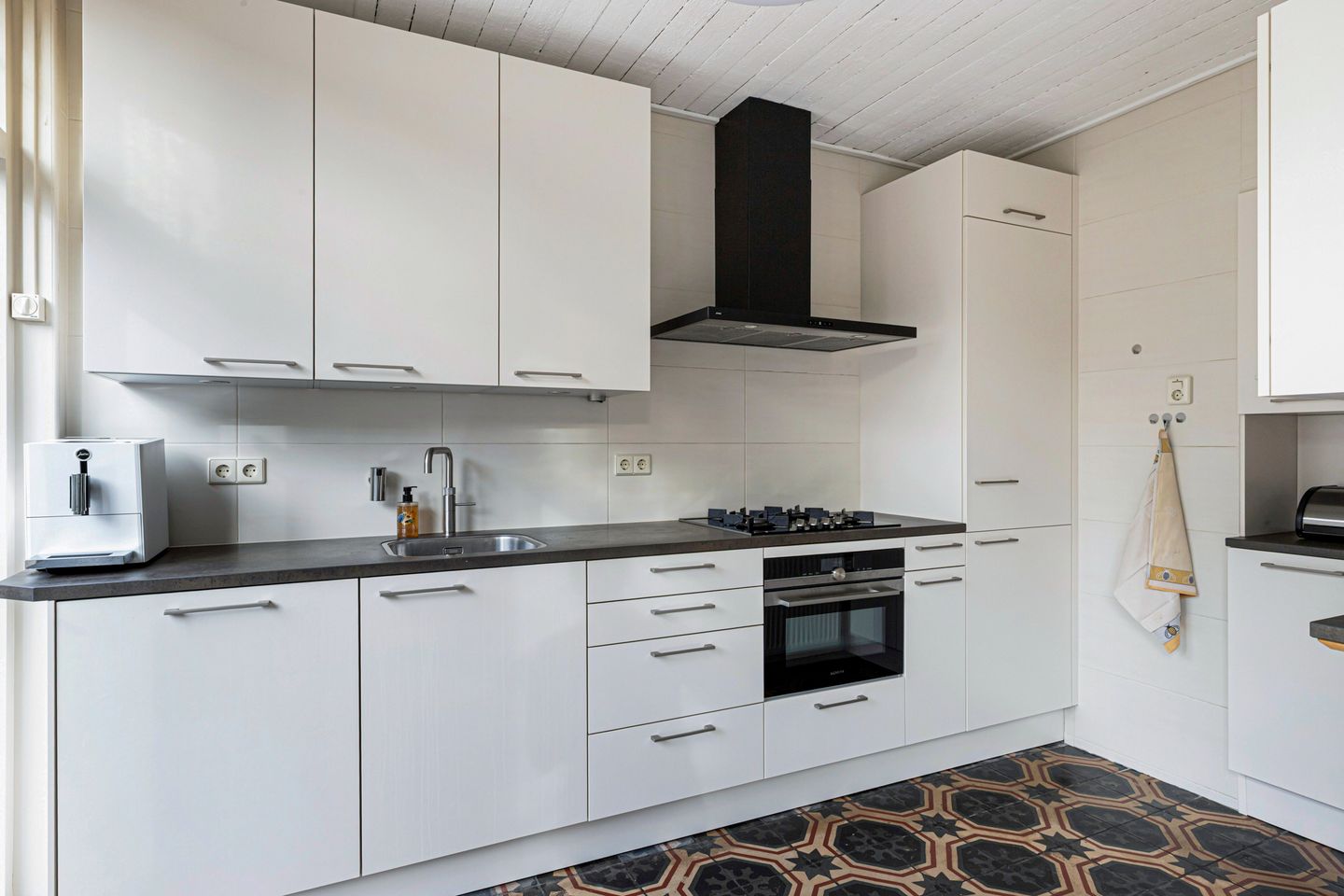 Foto 19 van van Swietenstraat 7