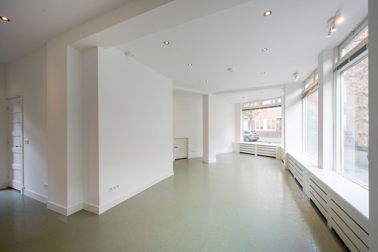 View photo 4 of Burgemeester Tellegenstraat 41