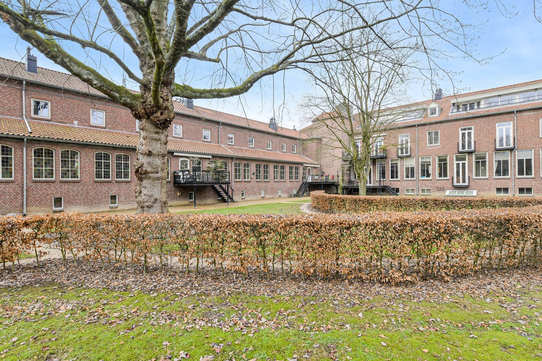 Photo 43 of Kapucijnenhof 60