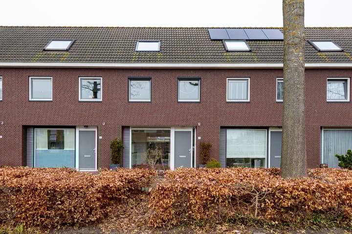 Roodeschoolstraat 23