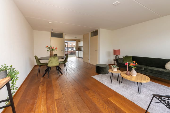 Foto 2 van Roodeschoolstraat 23