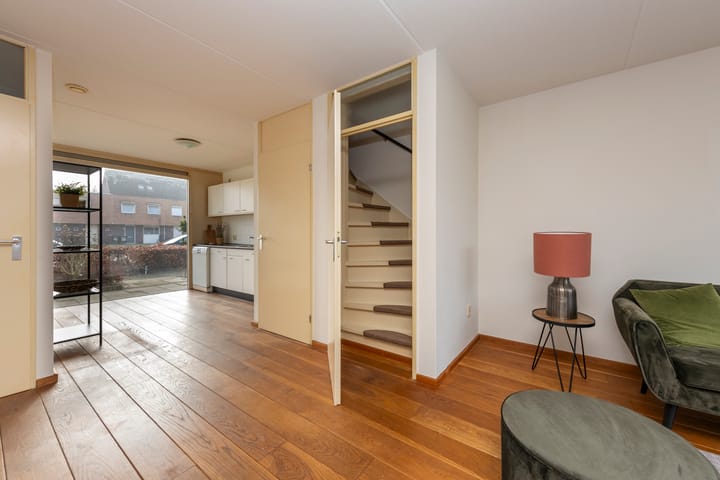 Foto 14 van Roodeschoolstraat 23