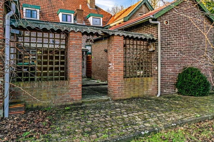 Photo 19 of Steeleiland 3