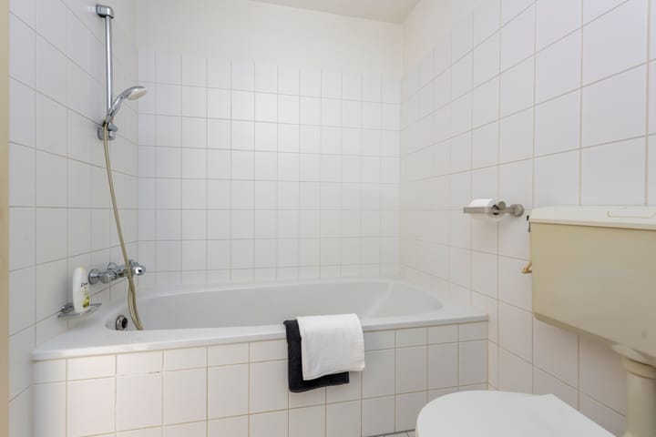 Foto 28 van Roodeschoolstraat 23