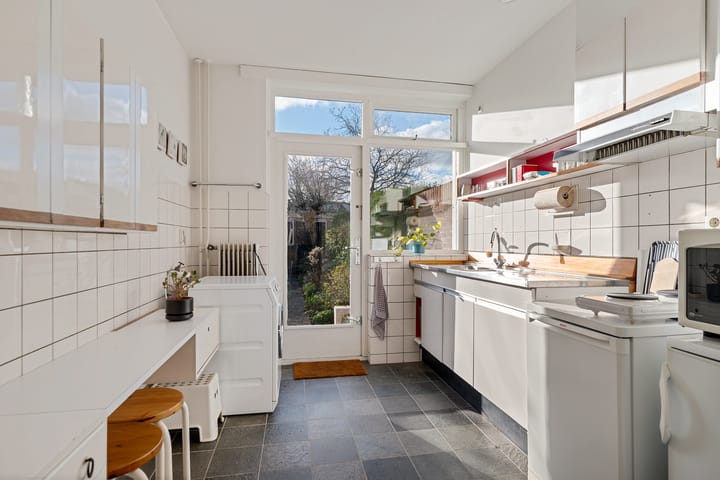 Foto 11 van Wetering 28