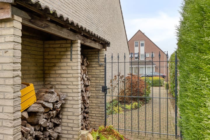 Foto 49 van Courtpendu 25