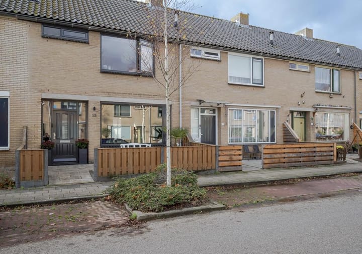 Foto 3 van Meeuwenlaan 13