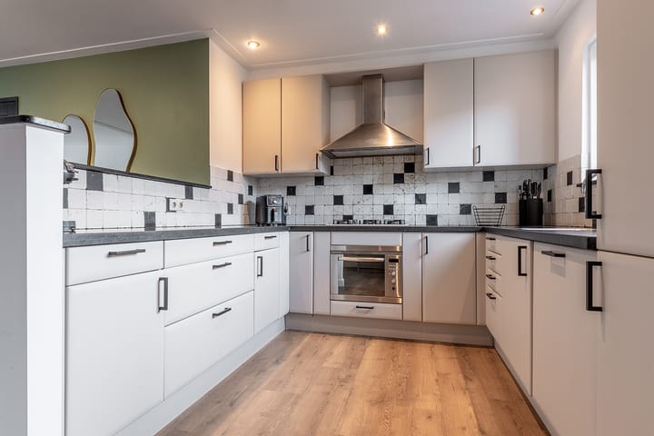 Foto 15 van Dekkerstraat 11