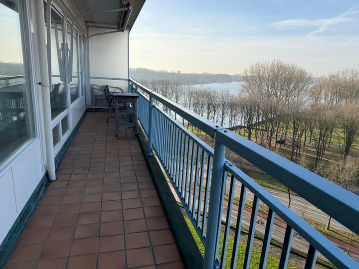 Photo 10 of Burgemeester Hogguerstraat 1041