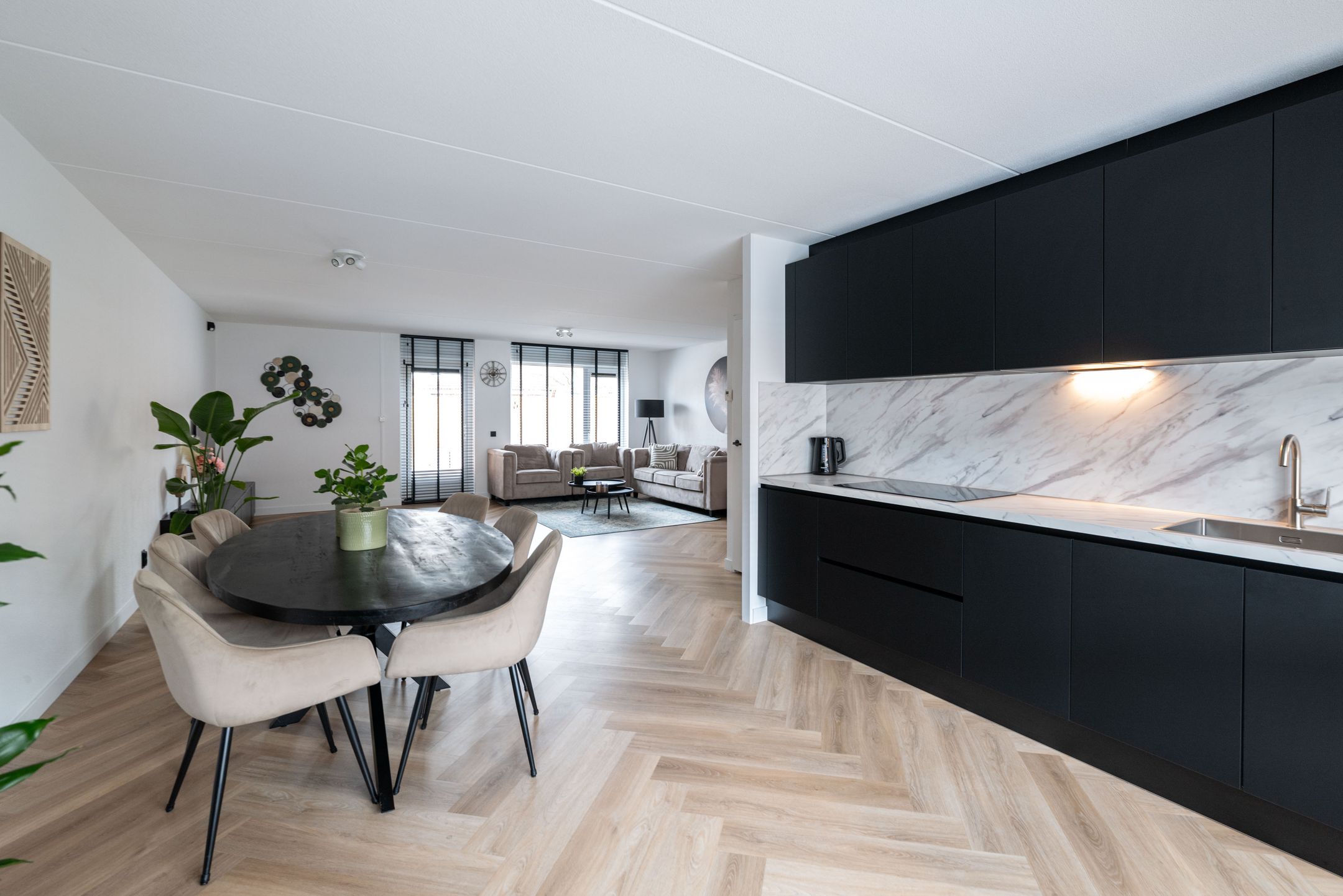 Foto 3 van Legatostraat 8