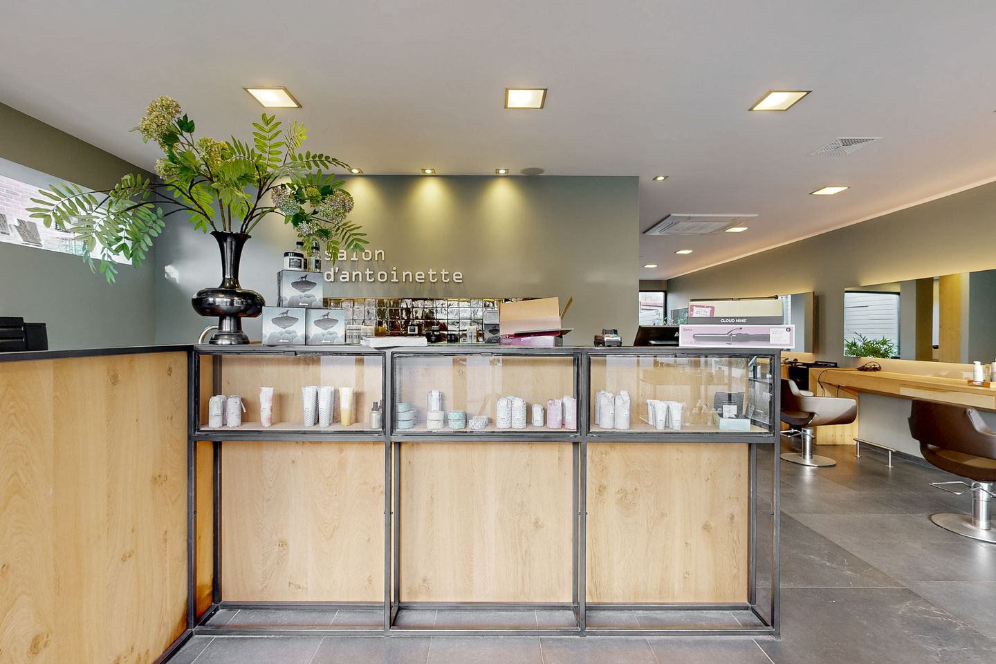 Bekijk foto 3 van Zandvoortselaan 62