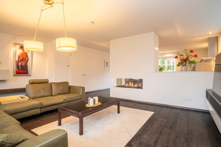 Photo 12 of Robertinkkamp 6