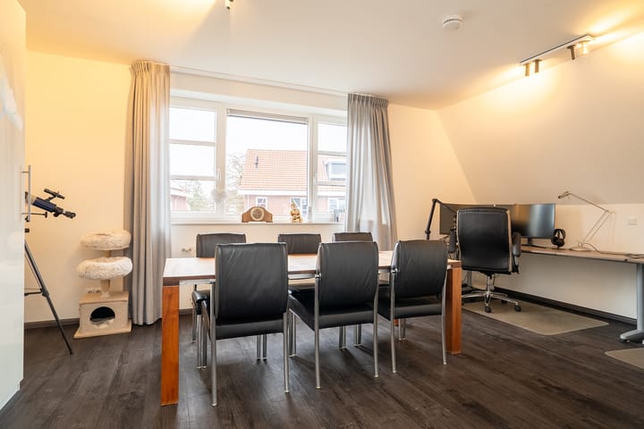 Photo 24 of Robertinkkamp 6