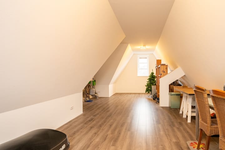 Photo 33 of Robertinkkamp 6