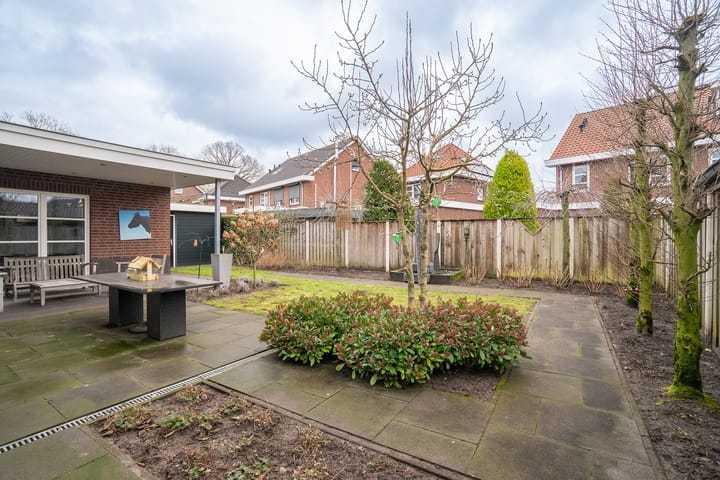 Photo 37 of Robertinkkamp 6