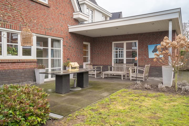 Photo 38 of Robertinkkamp 6