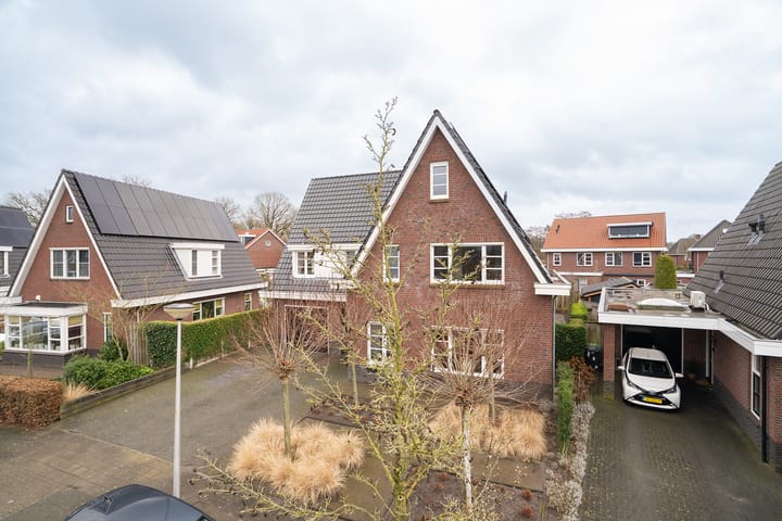 Photo 43 of Robertinkkamp 6