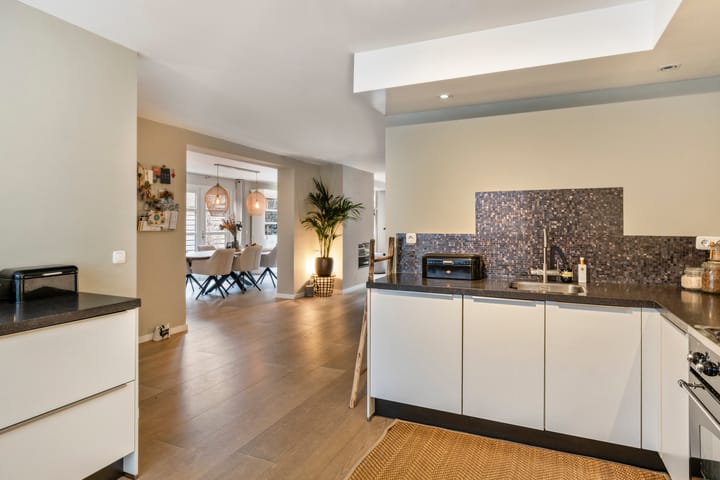 Photo 22 of Burgemeester Vermeulenstraat 17