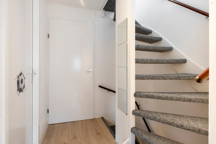 Photo 25 of Burgemeester Vermeulenstraat 17