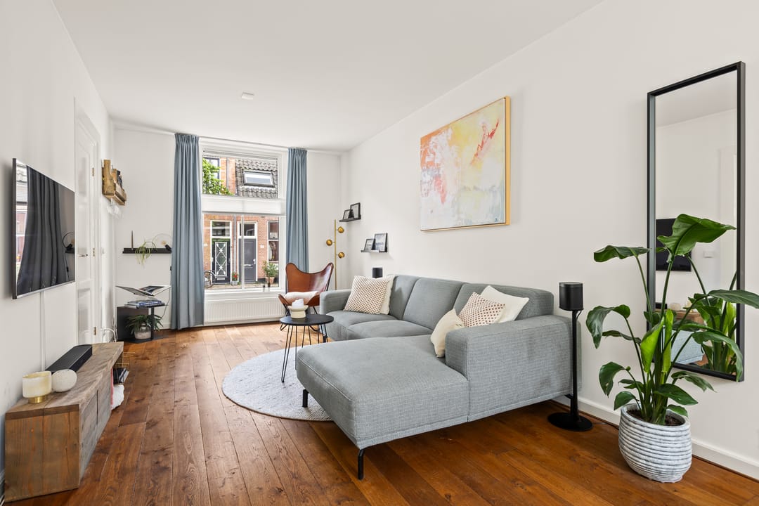 Photo 11 of Gildstraat 153