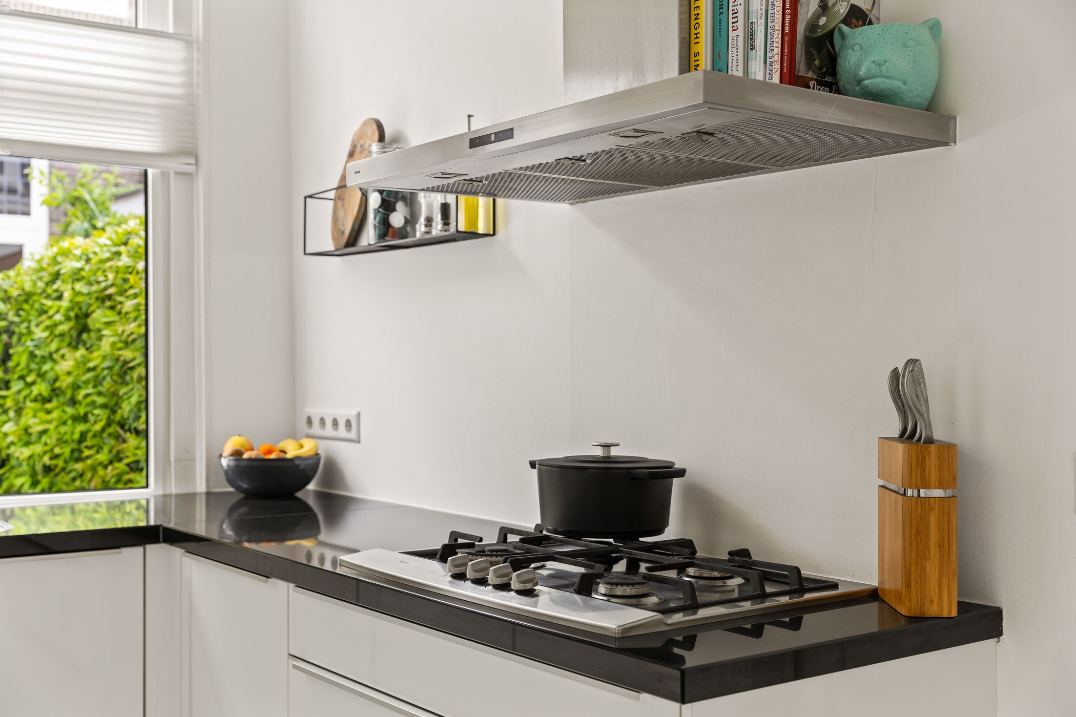 Photo 21 of Gildstraat 153