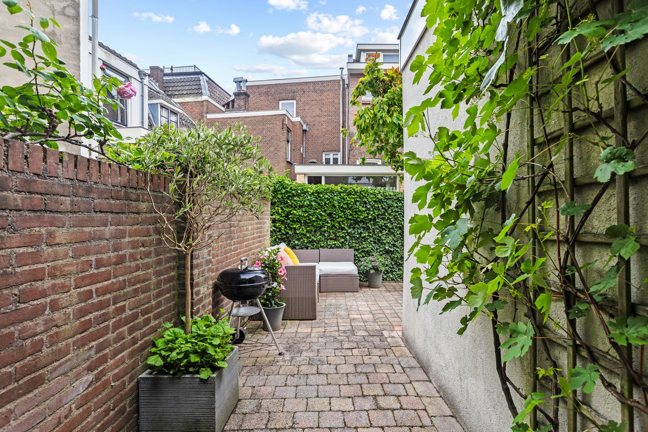 Photo 27 of Gildstraat 153