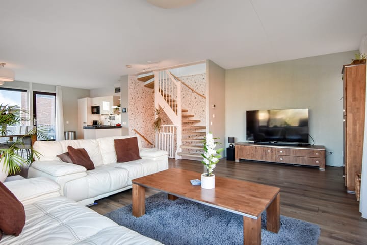 Photo 10 of Oosterhesselenstraat 590