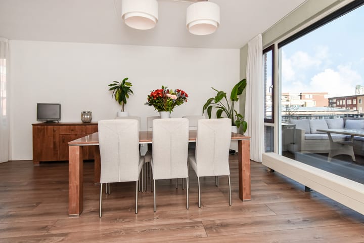 Photo 14 of Oosterhesselenstraat 590