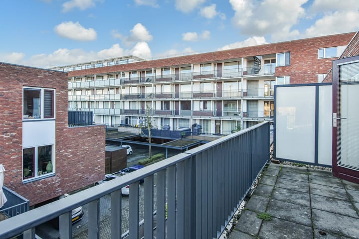 Photo 34 of Oosterhesselenstraat 590