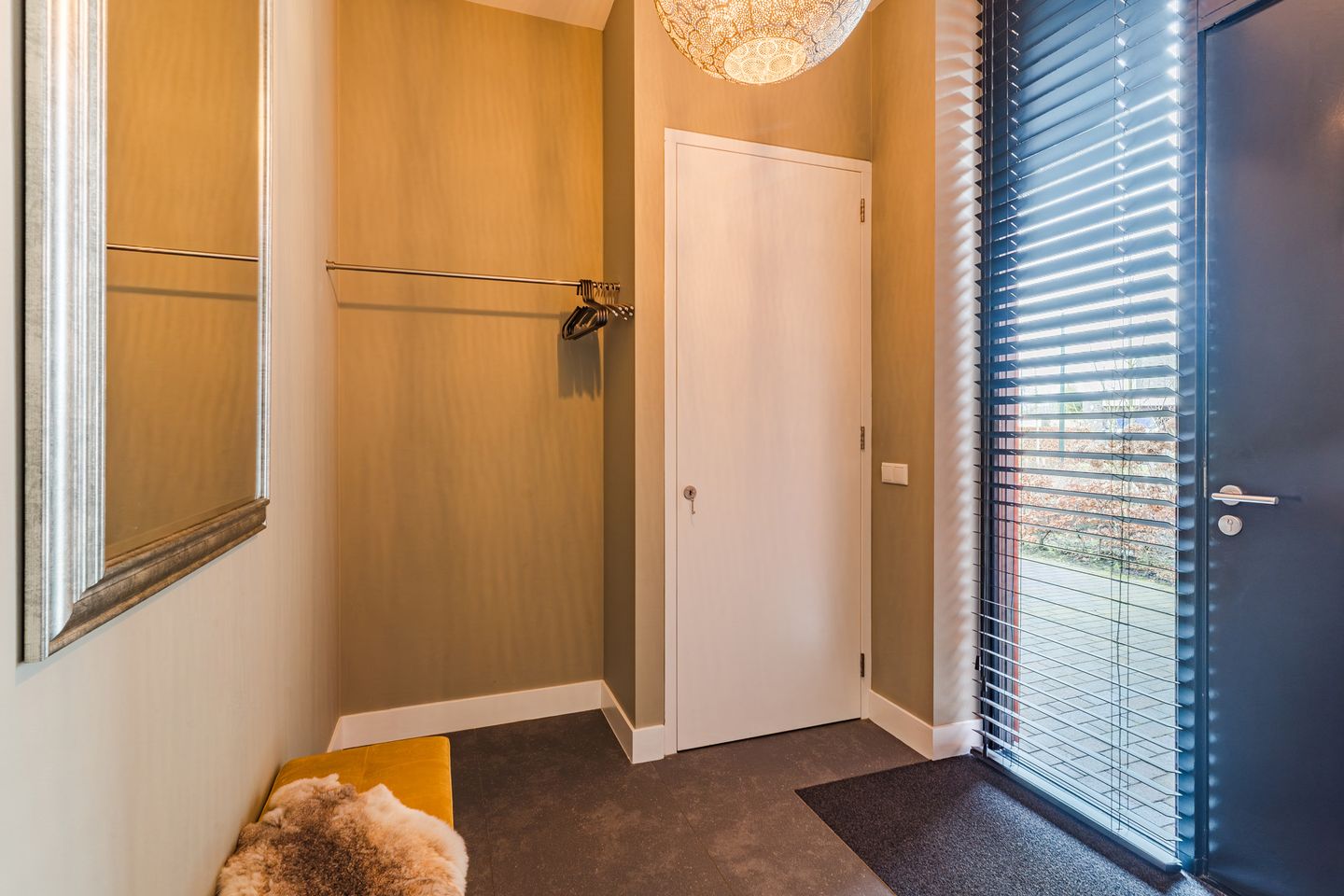 Foto 5 van Burg. Swachtenstraat 4