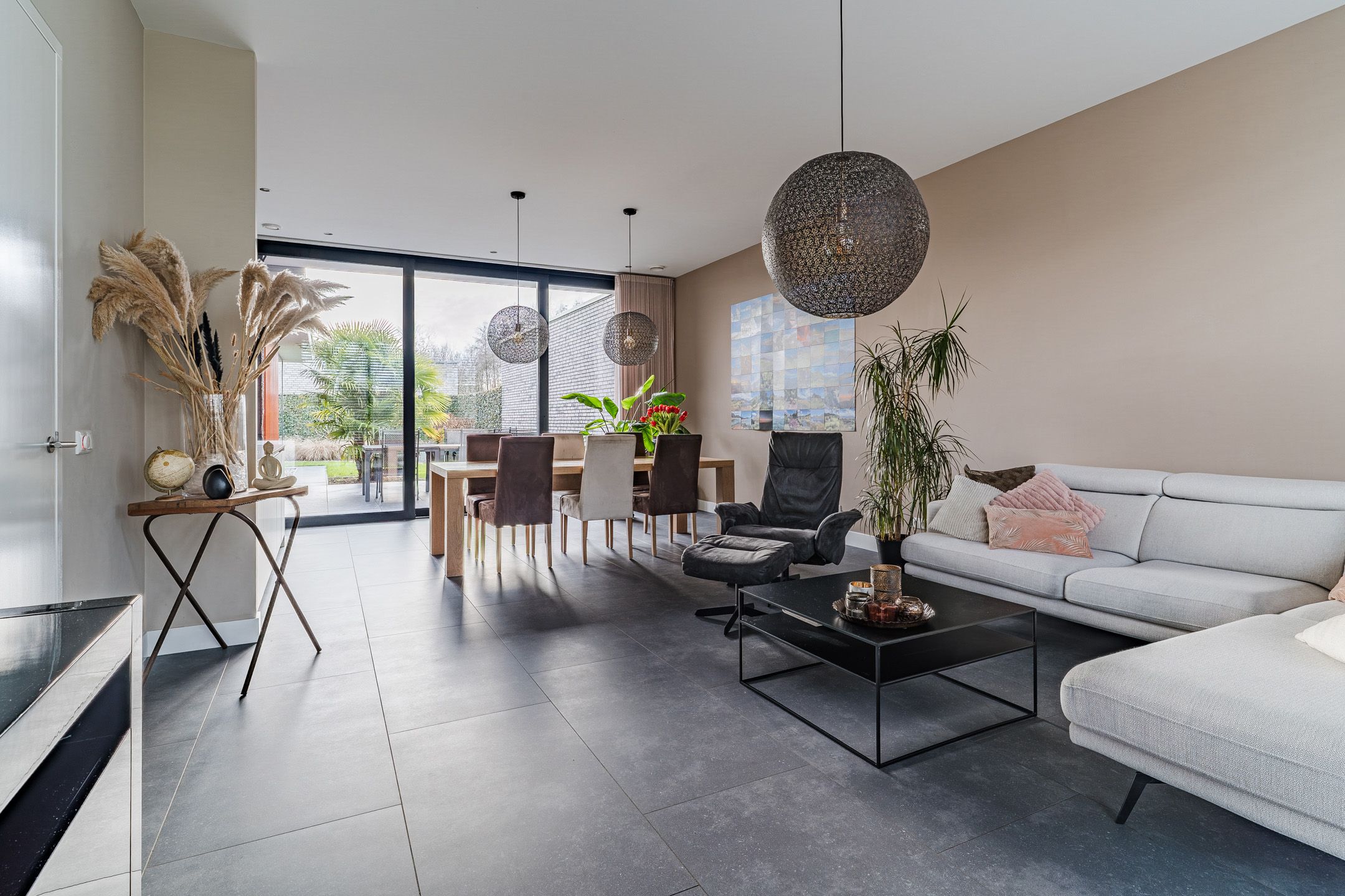 Foto 9 van Burg. Swachtenstraat 4