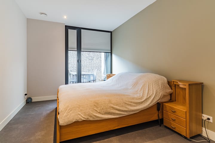 Foto 24 van Burg. Swachtenstraat 4