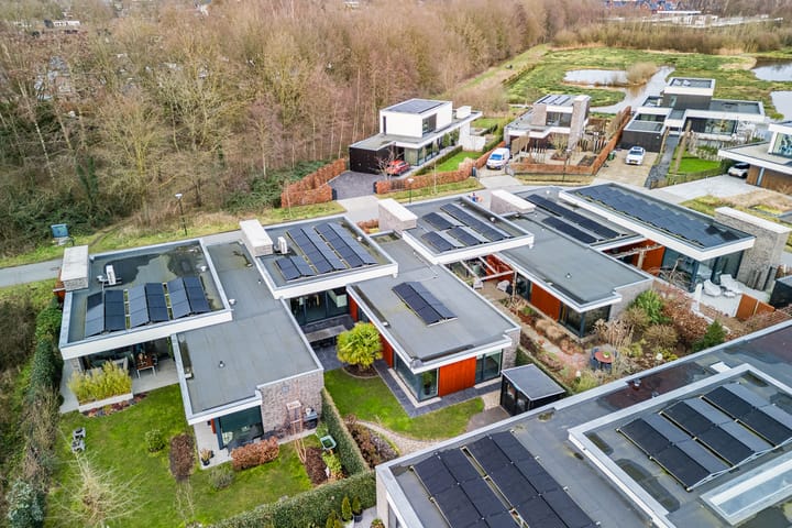 Foto 45 van Burg. Swachtenstraat 4