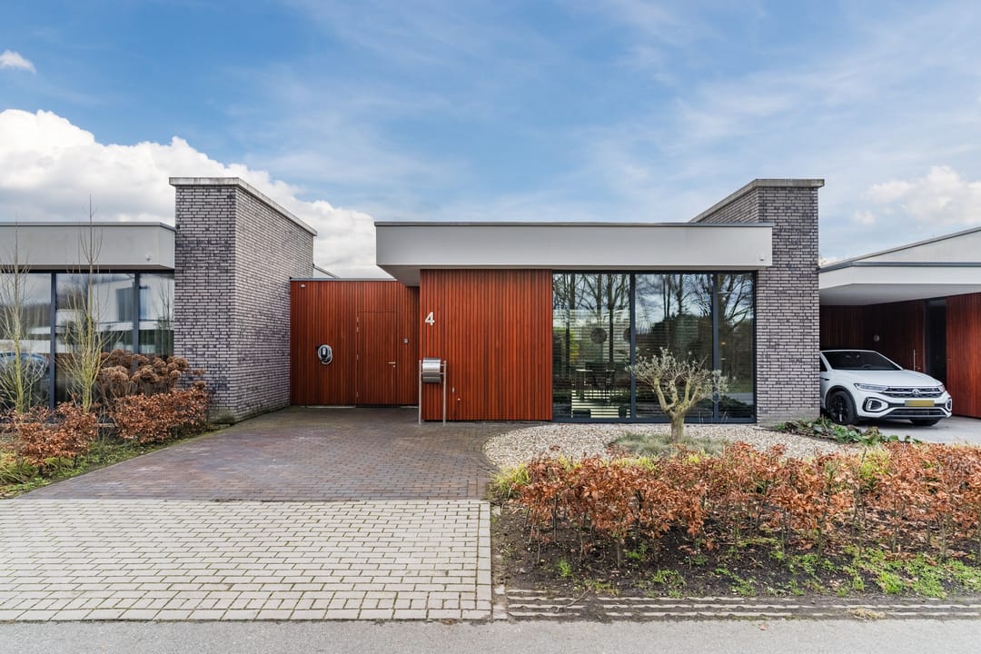 Foto 47 van Burg. Swachtenstraat 4