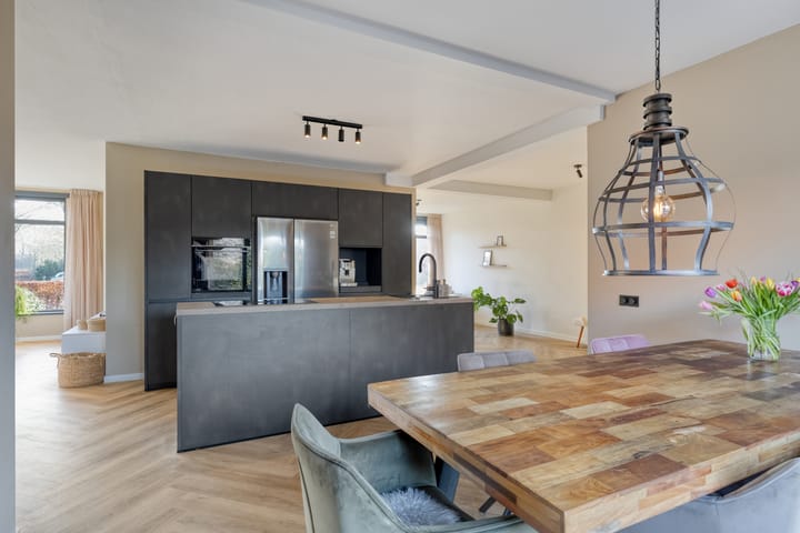 Foto 12 van Hoofdweg 59