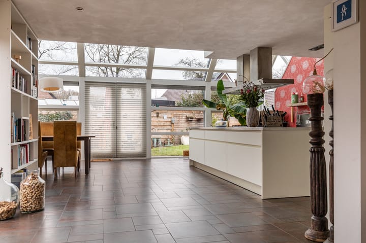 Foto 19 van Margrietstraat 42