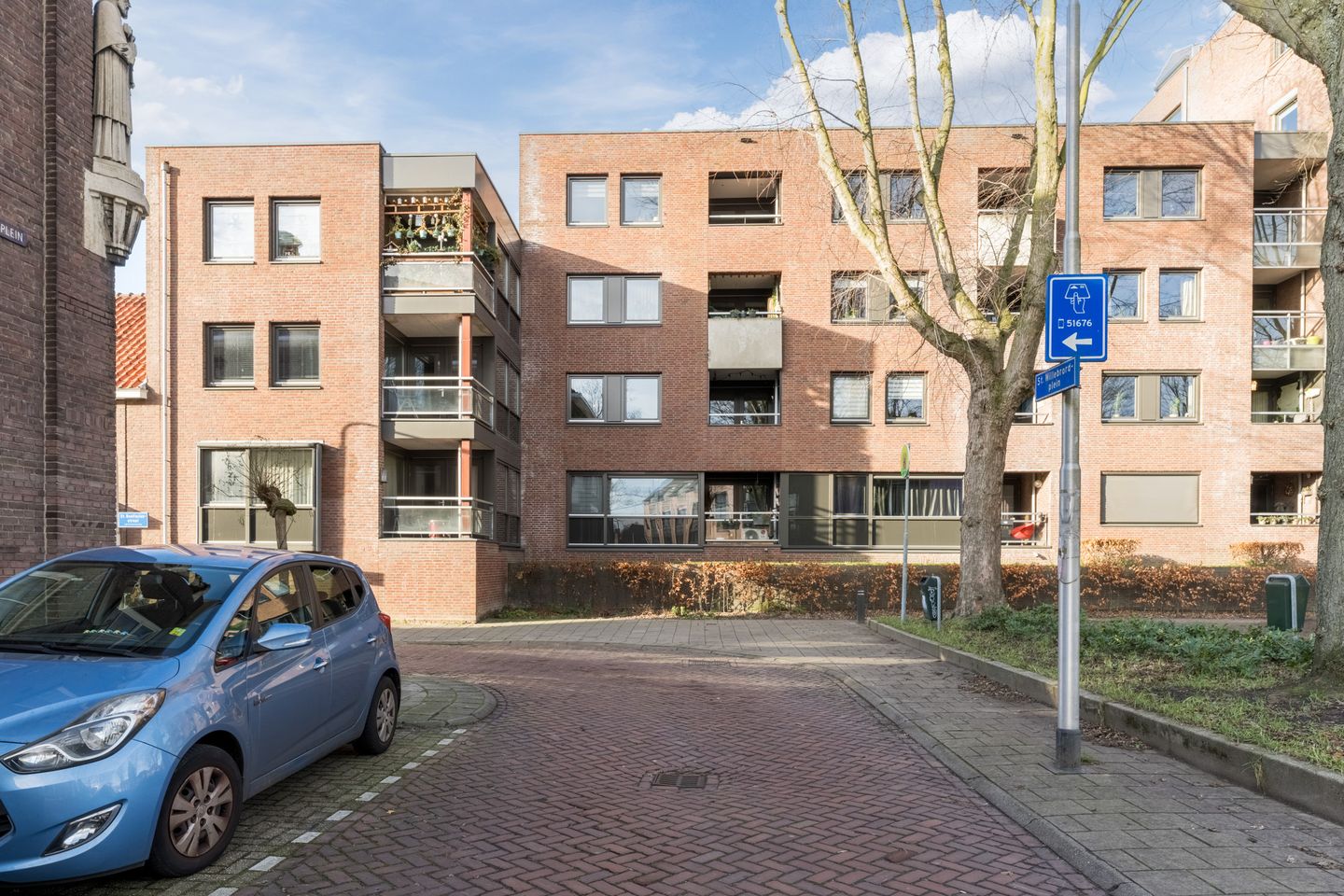 Photo 34 of Sint Willebrordstraat 25