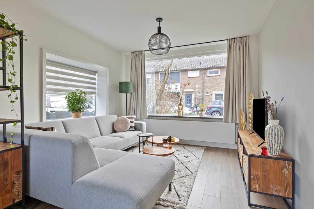 Photo 7 of Holthusenstraat 3