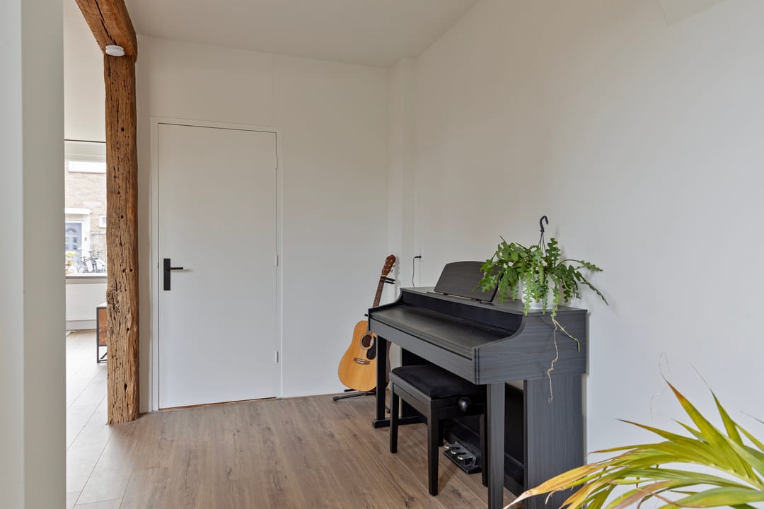 Photo 13 of Holthusenstraat 3