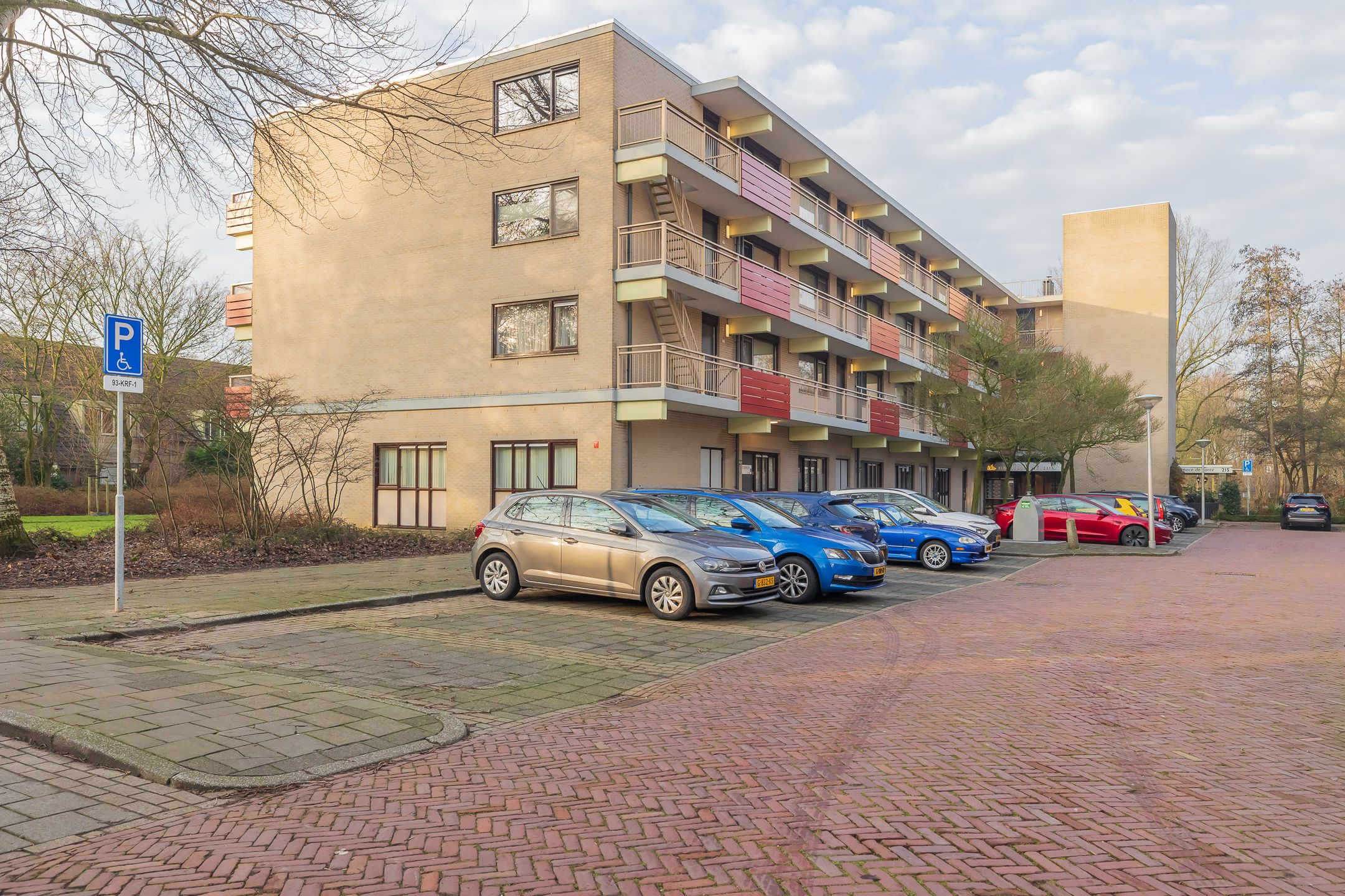 Photo 39 of Logger 229