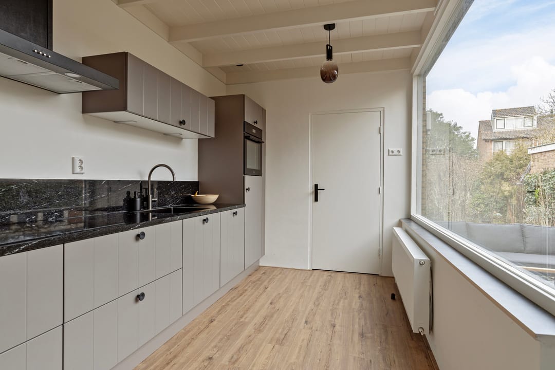 Photo 16 of Holthusenstraat 3