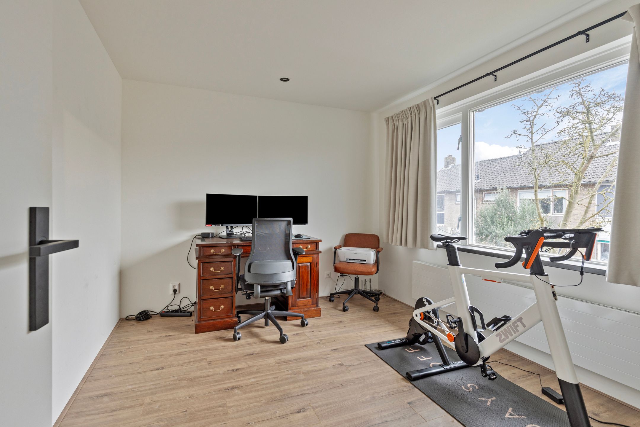 Photo 27 of Holthusenstraat 3