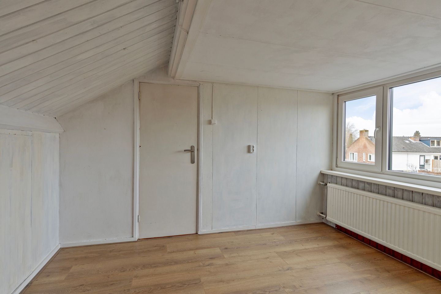 Photo 34 of Holthusenstraat 3